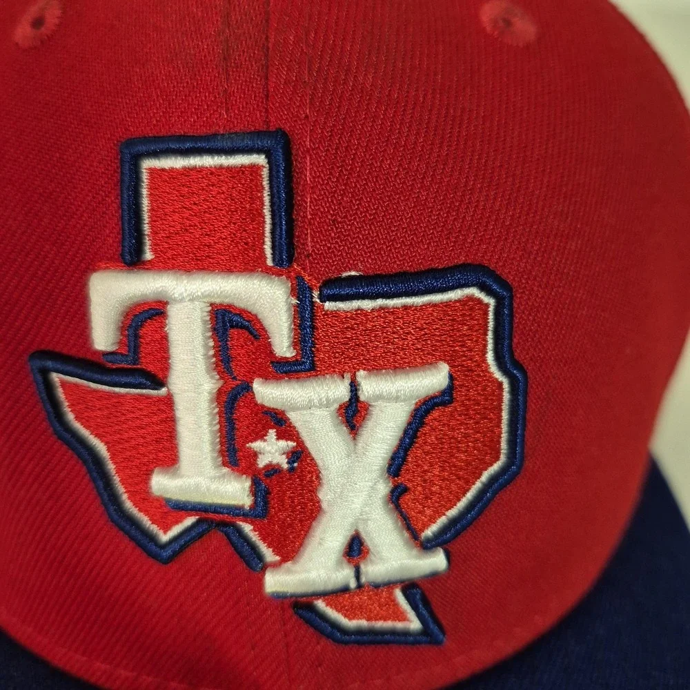 Texas Rangers Hat Cap‎ Fitted Mens 7 3/4 Red Blue MLB Baseball New Era